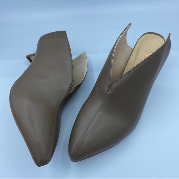 XYD Women Pointed Toe Kitten Heel Mule Sandals - Picture 6 of 12